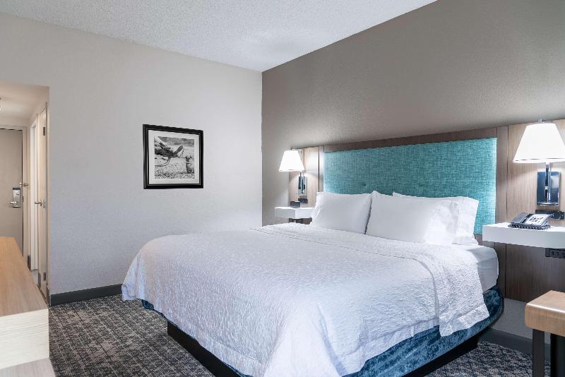 اتاق استاندارد با تخت بزرگ, Super 8 By Wyndham Lake City