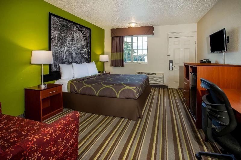 اتاق استاندارد با تخت بزرگ, Super 8 By Wyndham Lake City