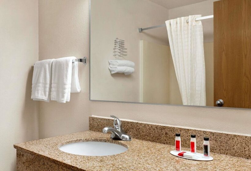 اتاق استاندارد با 2 تخت دوبل, Super 8 By Wyndham Waco University Area