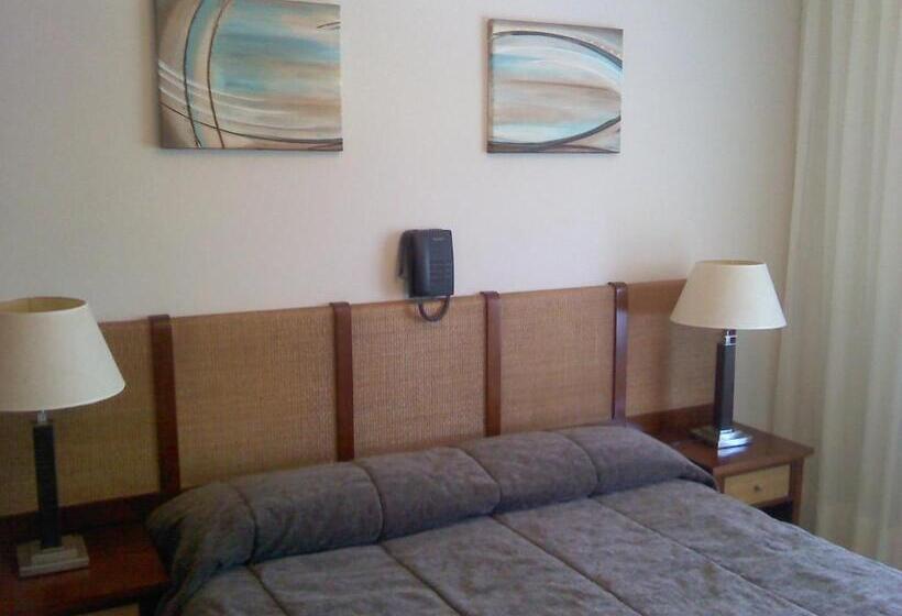 اتاق استاندارد, Ayres Del Este