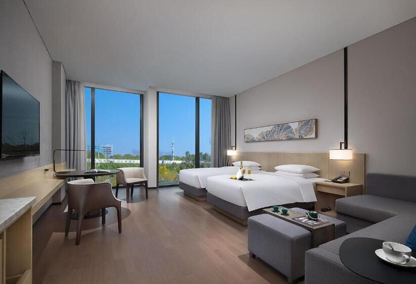 اتاق استاندارد با چشم‌انداز باغ, Hyatt Place Changsha Airport