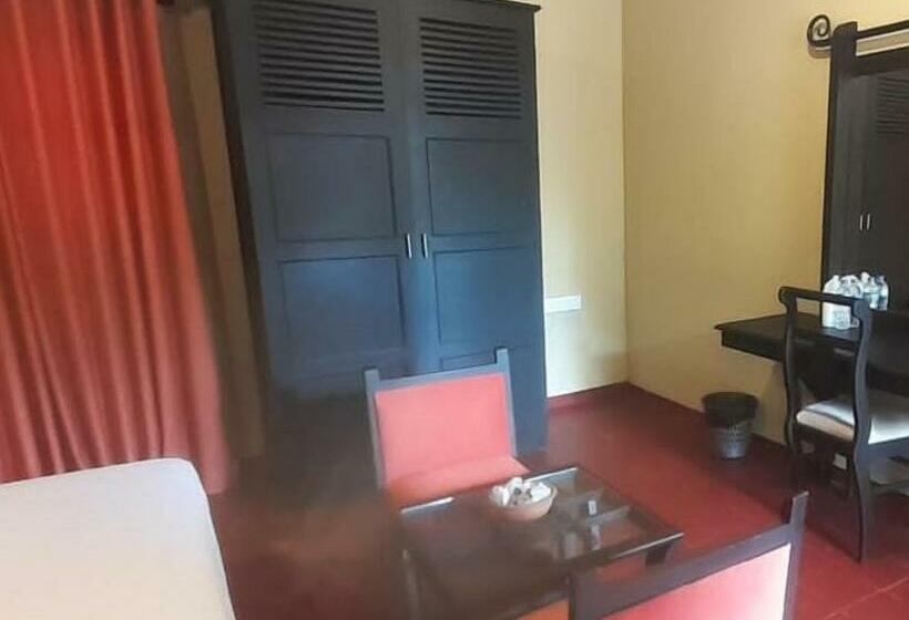 اتاق یک تخته با چشم‌انداز باغ, Lavendish Country Resort