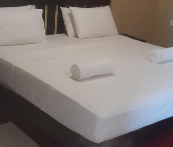 اتاق لوکس خانوادگی, Lavendish Country Resort