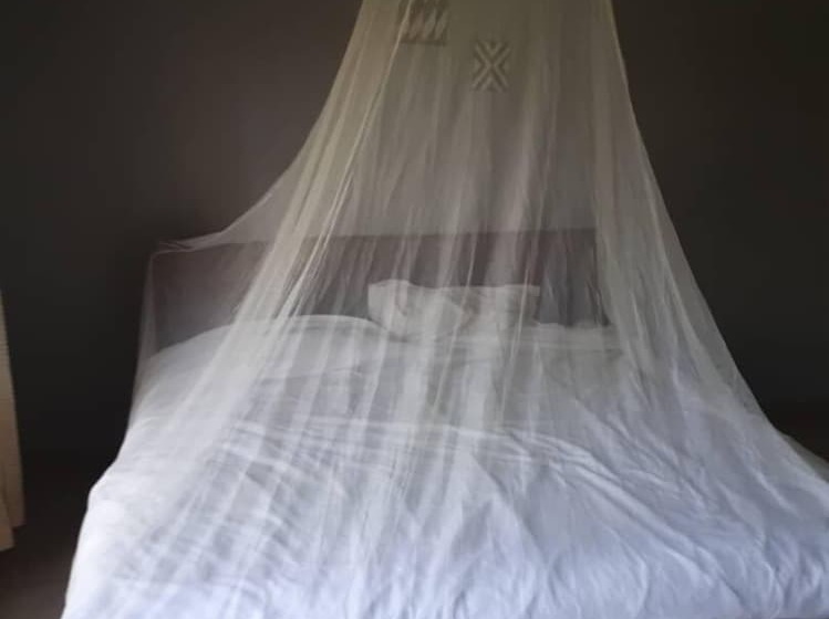 اتاق استاندارد, Airport Hill Guest House