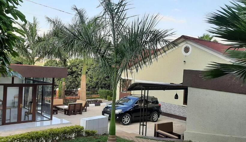 اتاق استاندارد, Airport Hill Guest House