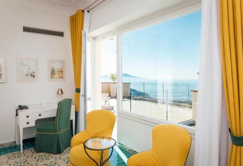 Deluxe Suite Sea View, Villa Eliana