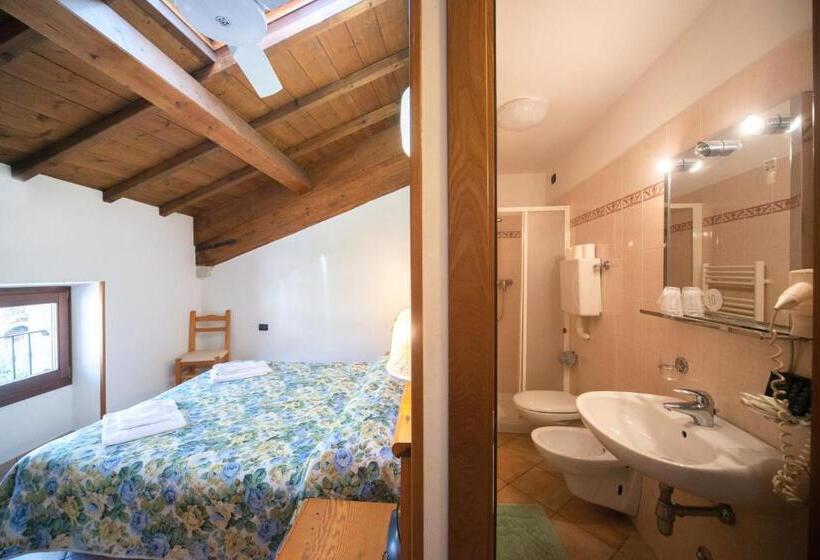 اتاق استاندارد, Albergo Al Platano
