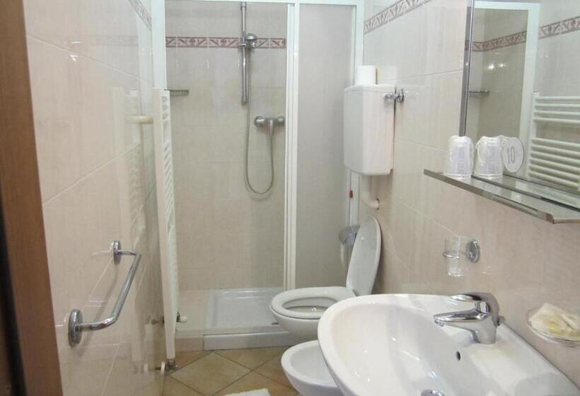 اتاق استاندارد, Albergo Al Platano