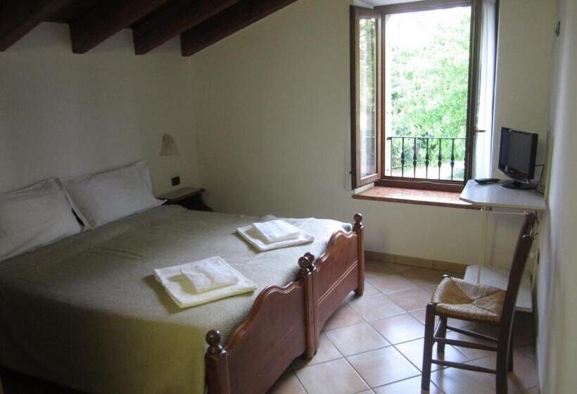 اتاق استاندارد, Albergo Al Platano
