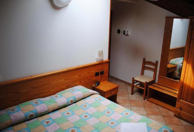 اتاق استاندارد, Albergo Al Platano