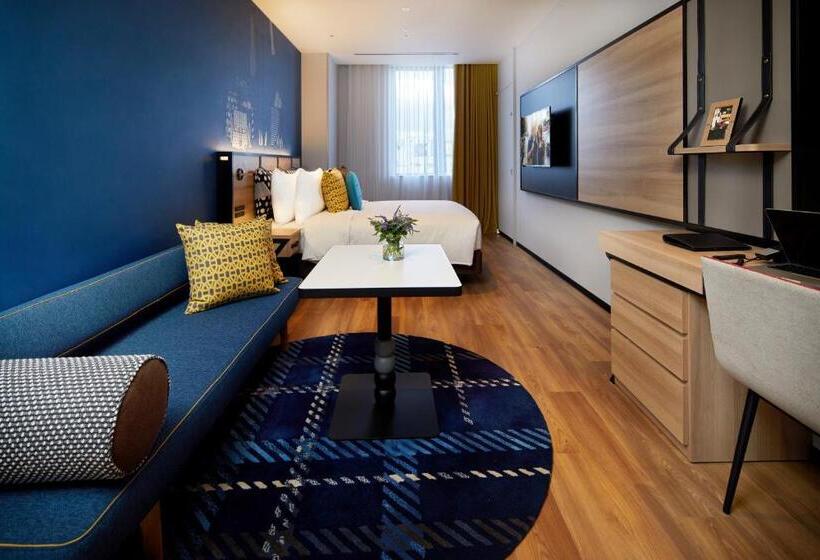 استودیوی لوکس, Citadines Namba Osaka