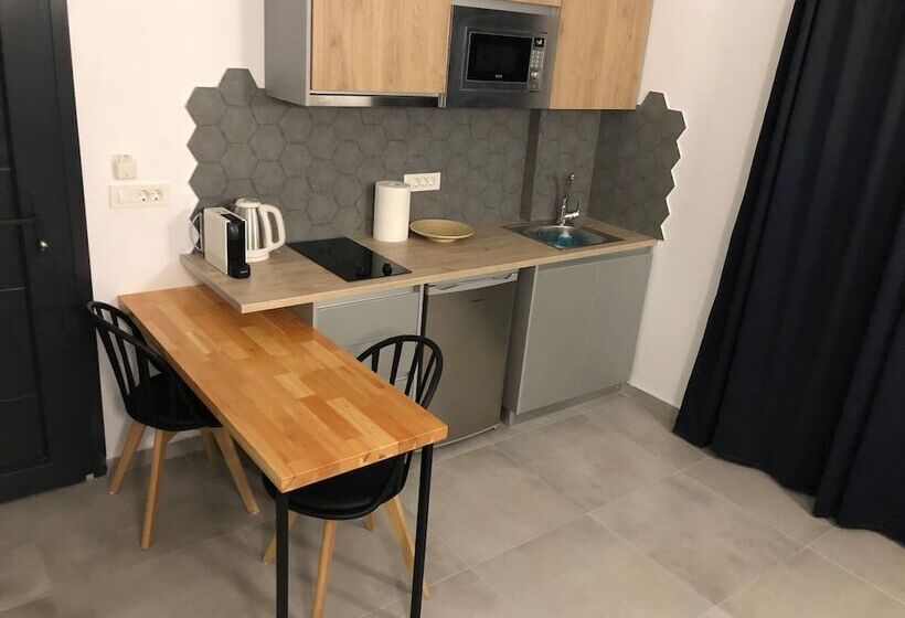 آپارتمان 1 خوابه با چشم‌انداز دریا, Dragonfly Villas