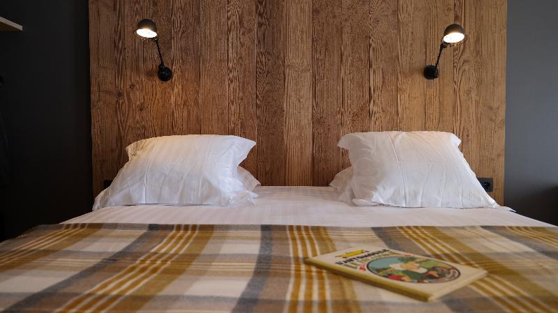 اتاق استاندارد با چشم‌انداز, Plan B   Living Chamonix