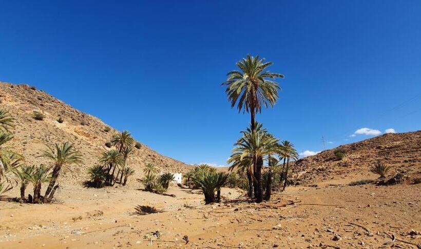 اتاق استاندارد با چشم‌انداز کوهستان, La Maison Traditionnelle Hôtel Et Guesthouse