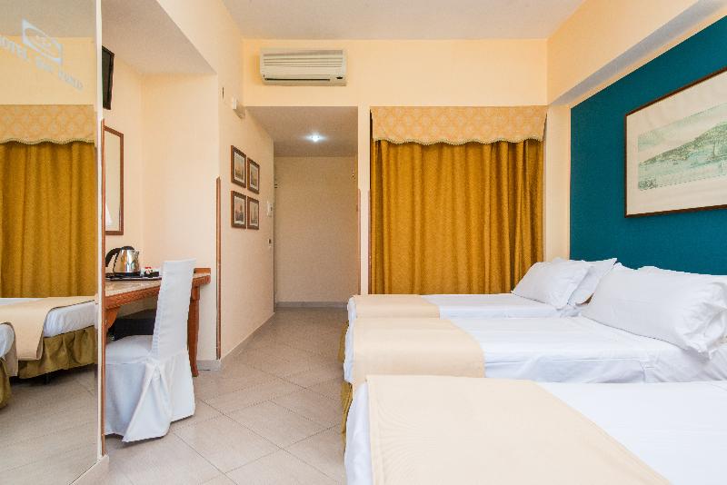 سوییت اجرایی, Redac Gateway Hotel Torrance