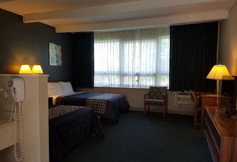 اتاق استاندارد با 2 تخت دوبل, Travelodge By Wyndham Lake George Ny