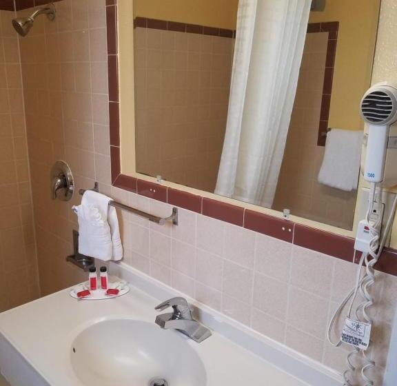 اتاق استاندارد, Travelodge By Wyndham Wenatchee