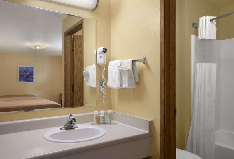اتاق استاندارد, Travelodge By Wyndham Wenatchee