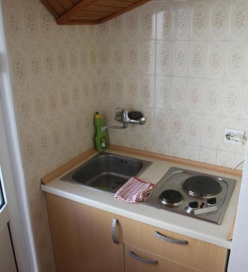 آپارتمان 2 خوابه, Apartments Popović