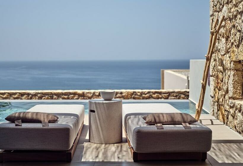 اتاق لوکس با چشم‌انداز دریا, The Royal Senses Resort & Spa Crete, Curio Collection Hilton