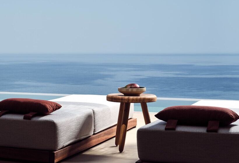 اتاق لوکس با چشم‌انداز دریا, The Royal Senses Resort & Spa Crete, Curio Collection Hilton