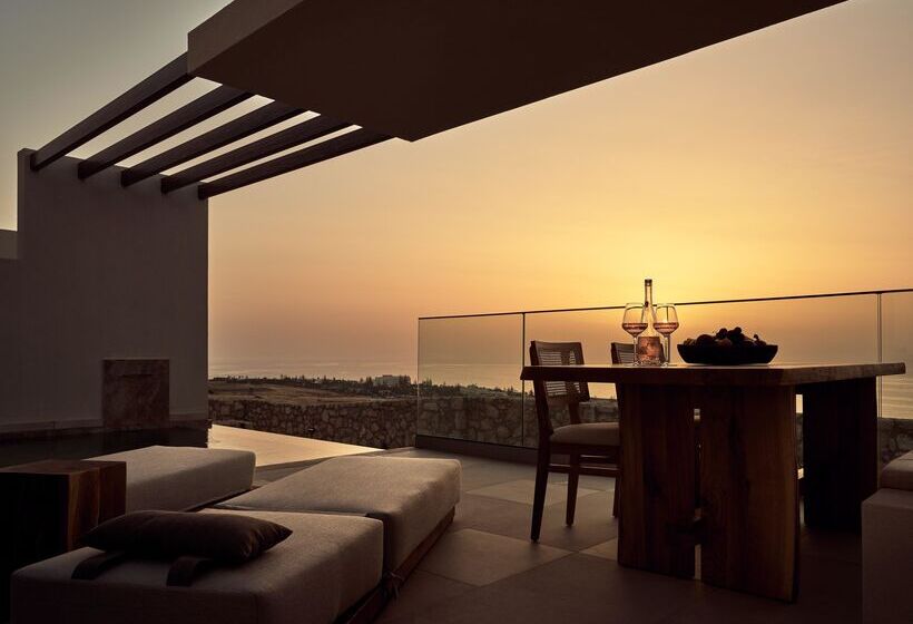 ویلای 1 خوابه با چشم‌انداز دریا, The Royal Senses Resort & Spa Crete, Curio Collection Hilton