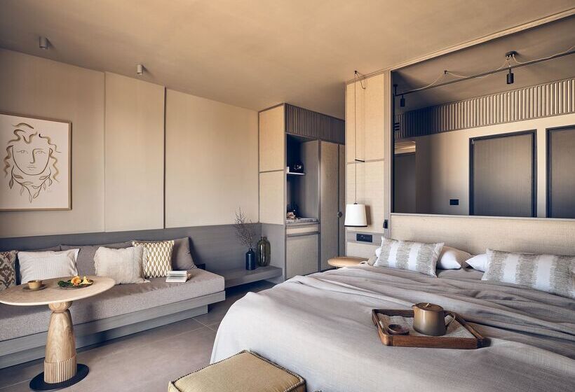 اتاق لوکس با چشم‌انداز دریا, The Royal Senses Resort & Spa Crete, Curio Collection Hilton