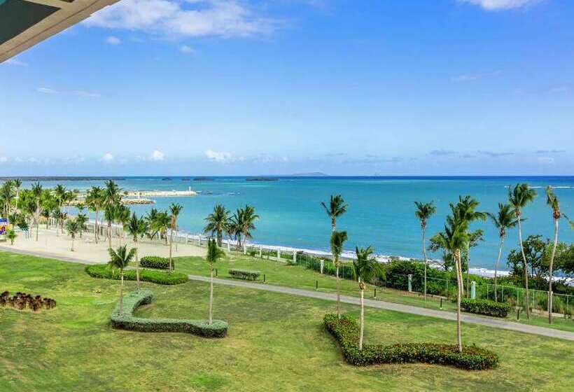 اتاق دلوکس مخصوص معلولین, The Royal Senses Resort & Spa Crete, Curio Collection Hilton