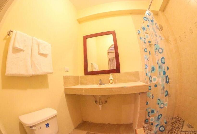 سوییت لوکس, Solet S Paradise Negril