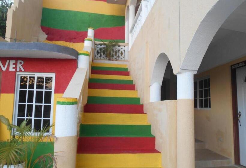 سوییت لوکس, Solet S Paradise Negril
