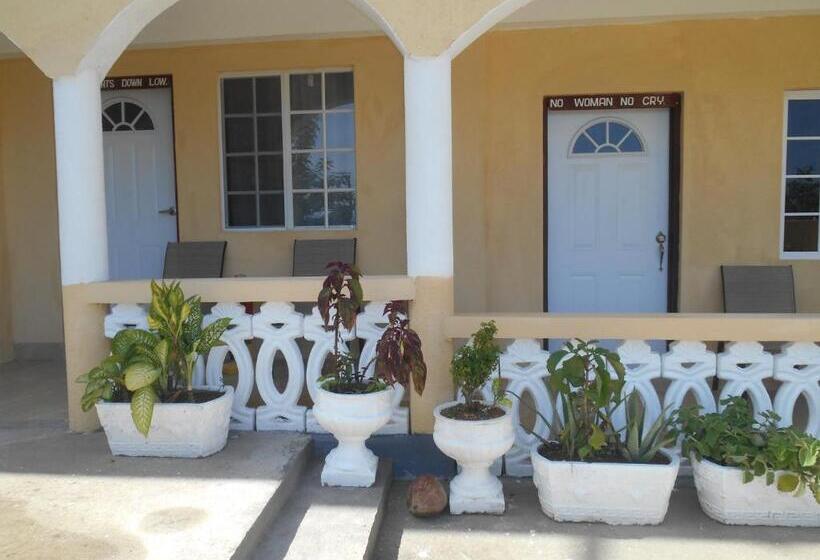 سوییت لوکس, Solet S Paradise Negril