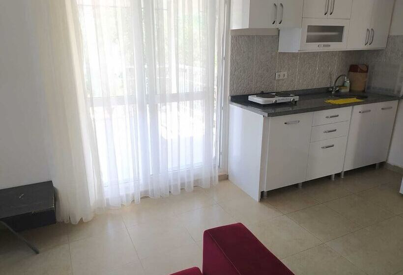 سوییت خانوادگی, Bucak Apart Hotel Göcek & Beach