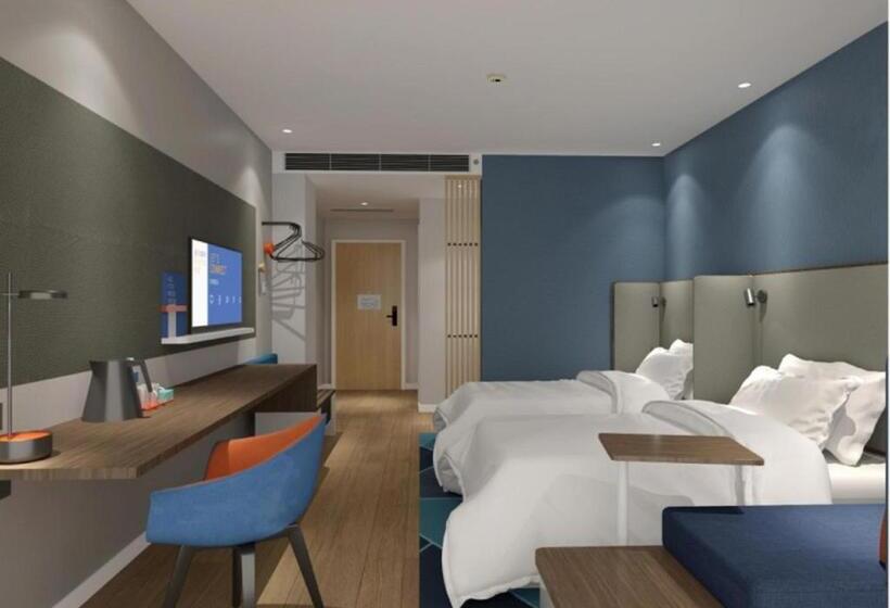 اتاق استاندارد, Holiday Inn Express Jiuzhaigou,only 600 Meters To Jiuzhaigou Park, An Ihg