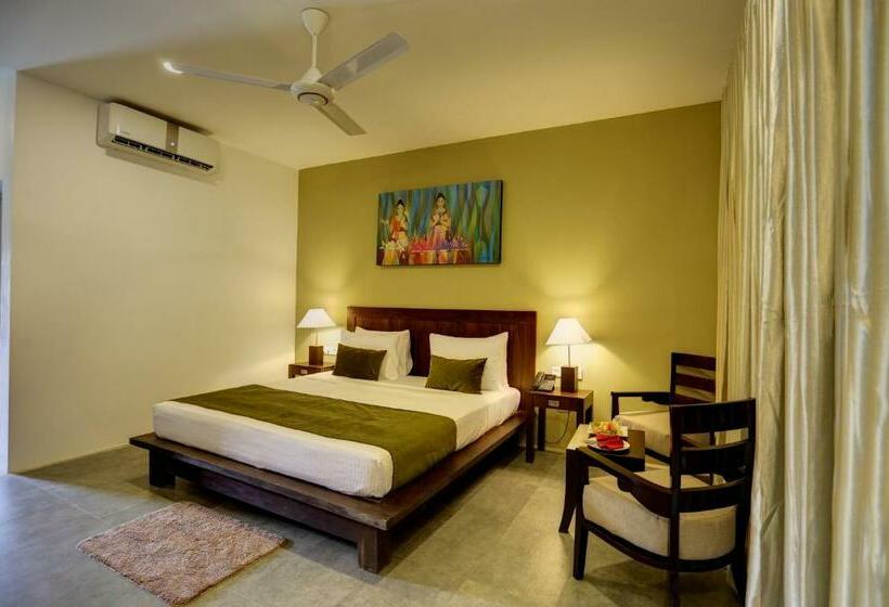 اتاق لوکس با بالکن, Tropical Life Resort And Spa