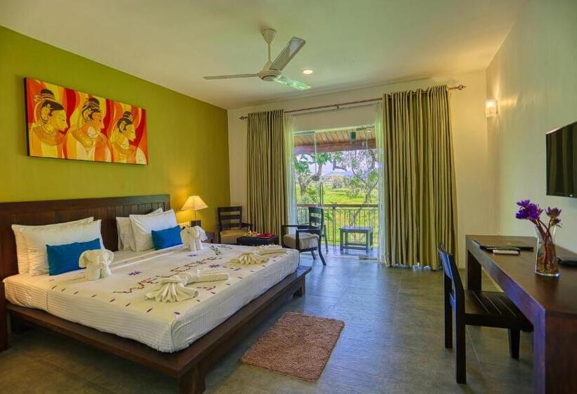 اتاق لوکس یک تخته, Tropical Life Resort And Spa