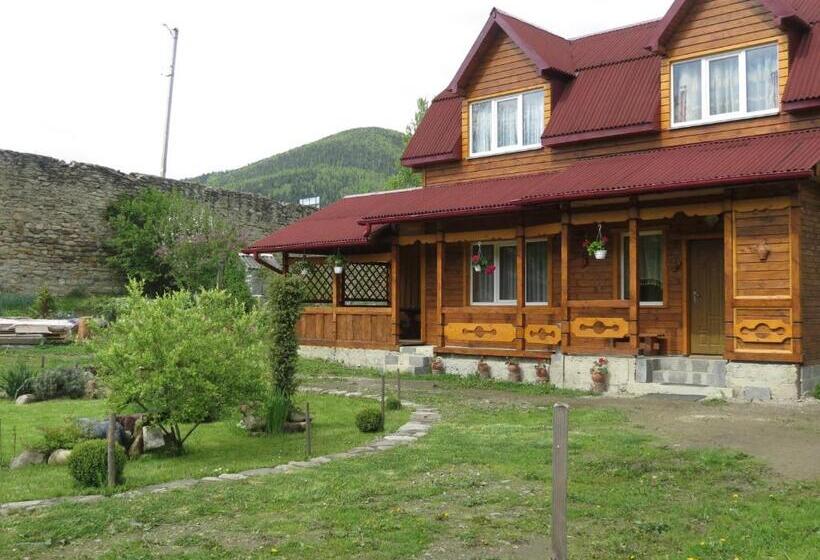 خانه 3 خوابه, Bilyy Kamin Guest House