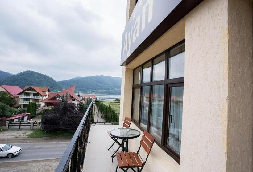 اتاق استاندارد با بالکن, Restaurant Ayan Piatra Neamt