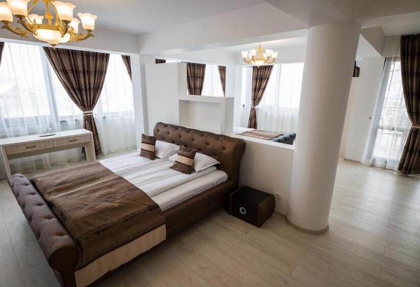 سوئیت جونیور با تراس, Restaurant Ayan Piatra Neamt