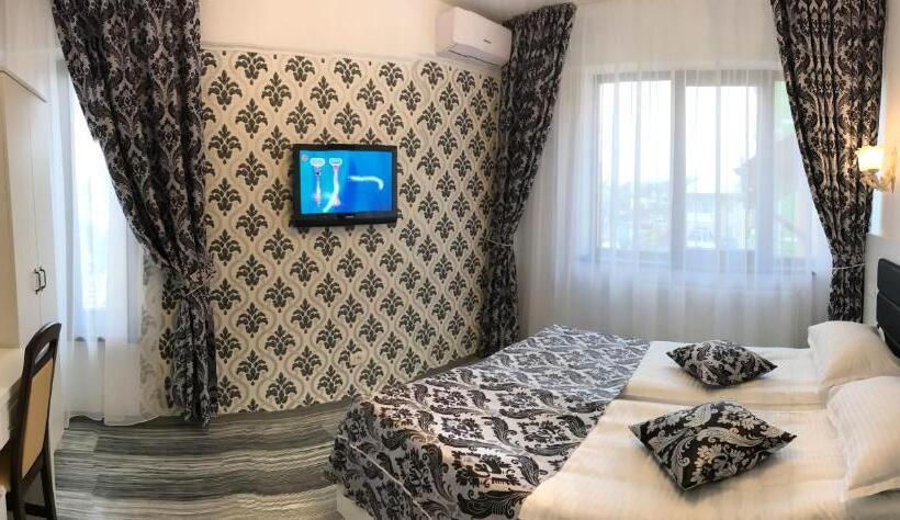 سوییت جونیور, Restaurant Ayan Piatra Neamt