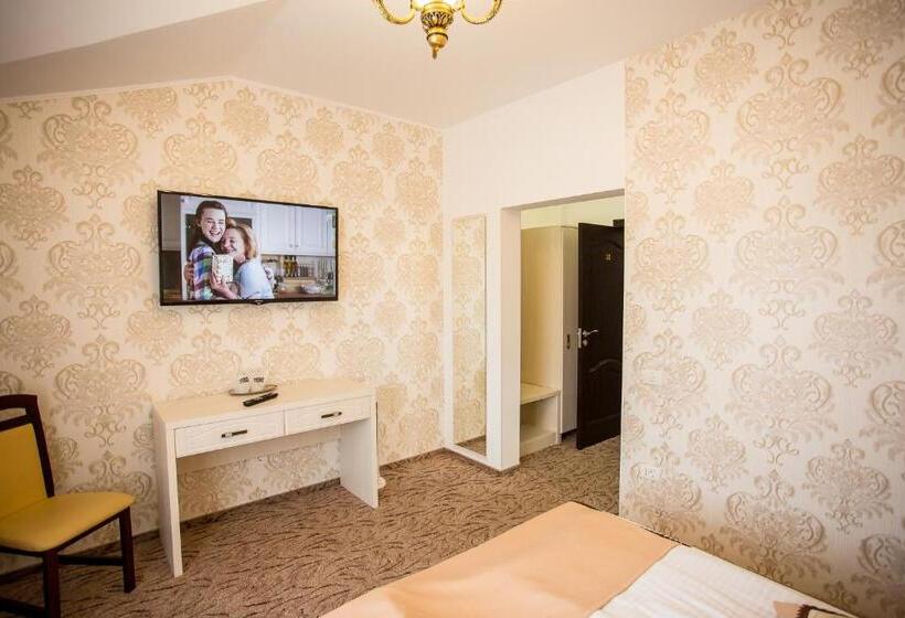 اتاق استاندارد یک نفره, Restaurant Ayan Piatra Neamt