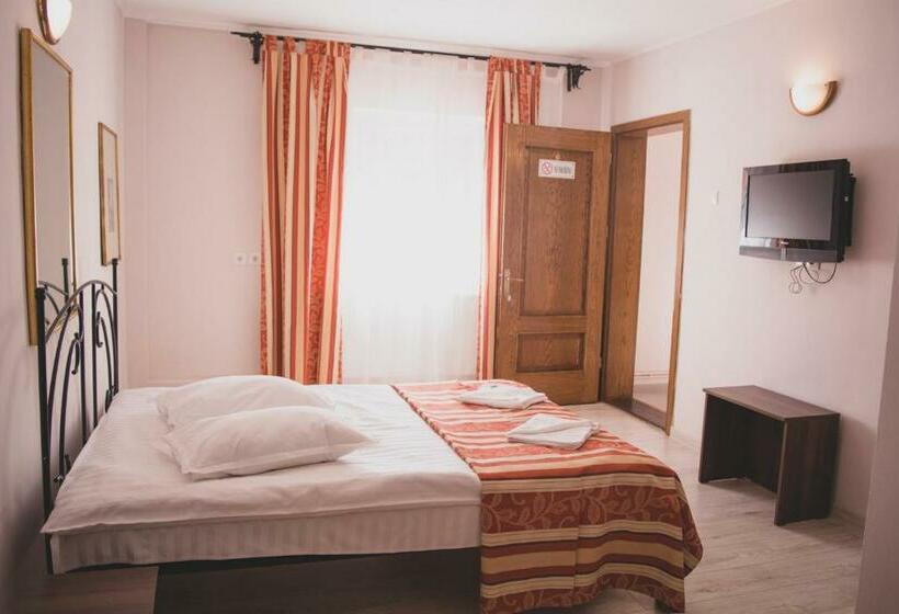 اتاق استاندارد, Pensiunea Castel