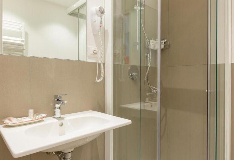 اتاق استاندارد, B&b Open Doors Verona