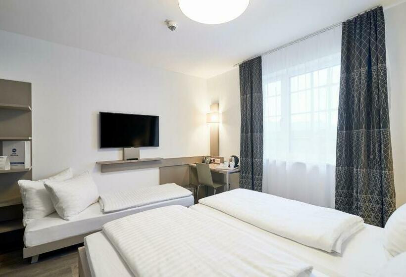 اتاق استاندارد سه نفره, Best Western Hotel Kiefersfelden