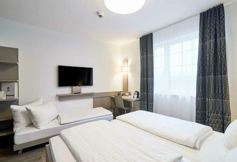 اتاق استاندارد سه نفره, Best Western Hotel Kiefersfelden