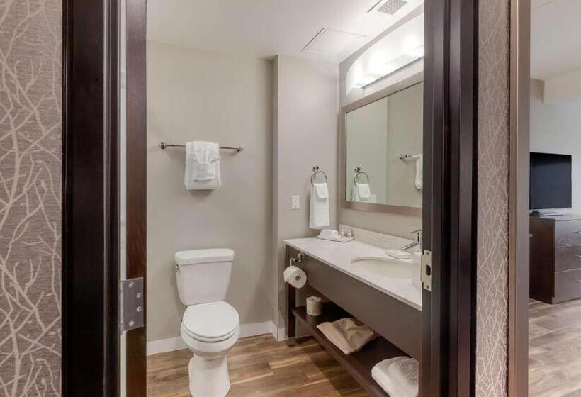 سوییت, Best Western Premier Northwood