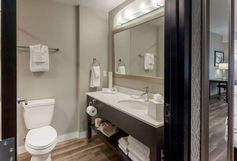 سوییت, Best Western Premier Northwood