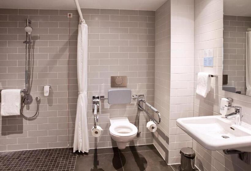 اتاق استاندارد برای معلولان, Holiday Inn Express   Sindelfingen, An Ihg