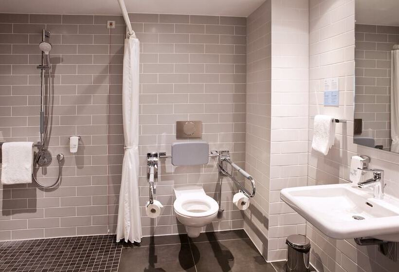اتاق استاندارد برای معلولان, Holiday Inn Express   Sindelfingen, An Ihg