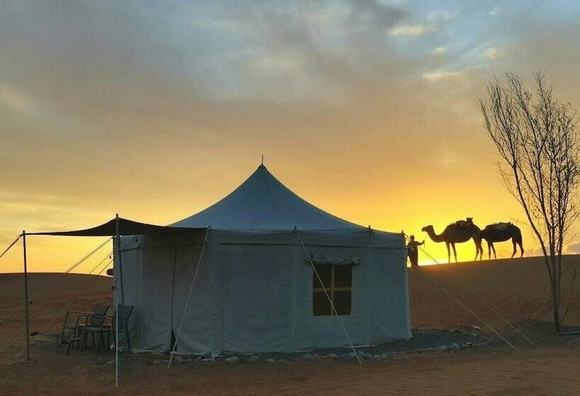 چادر با خدمات رفاهی استاندارد, Alsarmadi Desert Camp