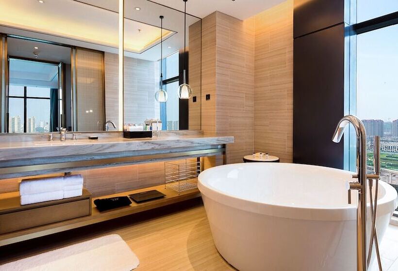 سوییت اجرایی, Sheraton Kaifeng